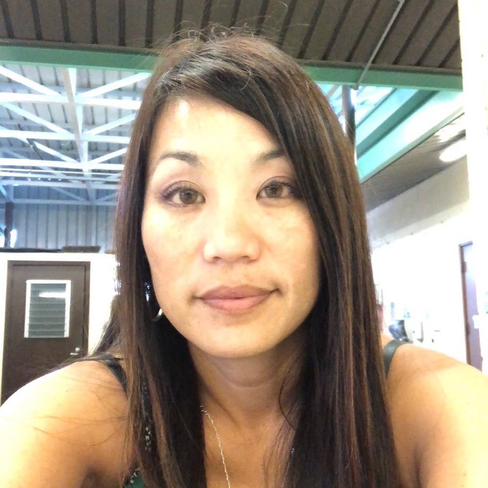 Meet your Posher, Traci